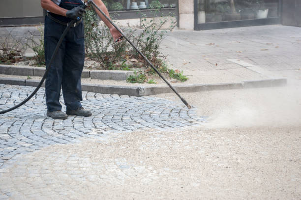 Best Gutter Cleaning and Brightening in Goldthwaite, TX